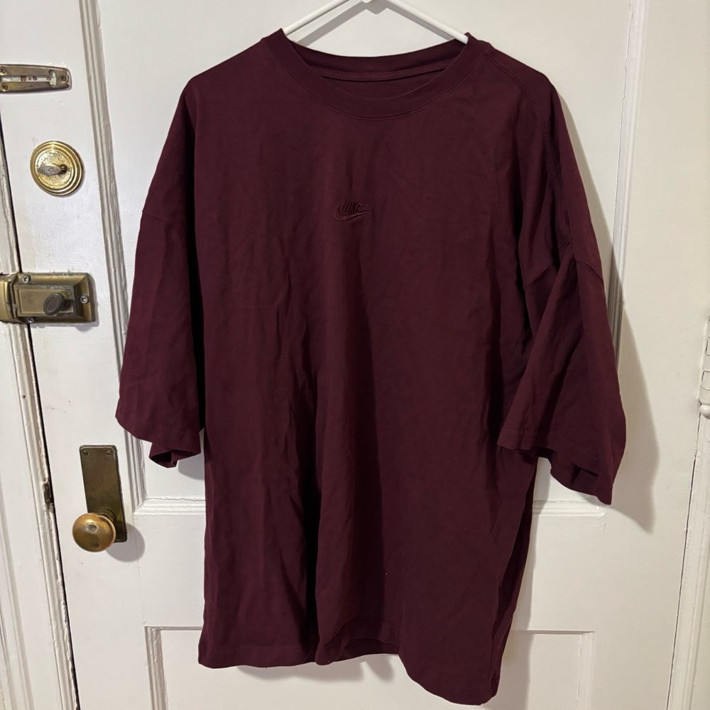 Nike Men's Premium Essentials Oversized Tee - Picture 2 of 4